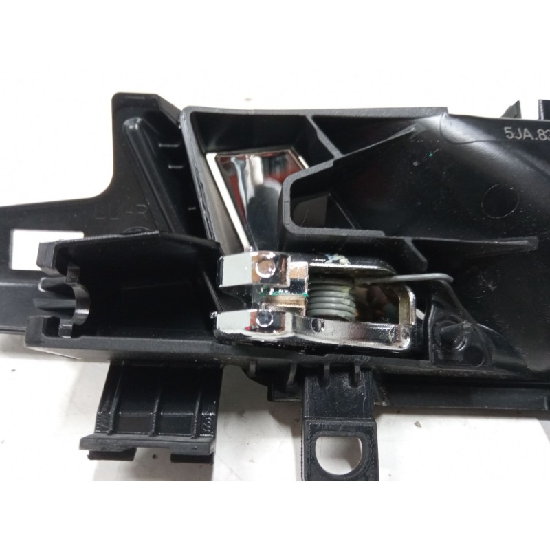 Recambio de maneta interior puerta delantera derecha para skoda rapid spaceback (nh1) 1.0 tsi referencia OEM IAM   
