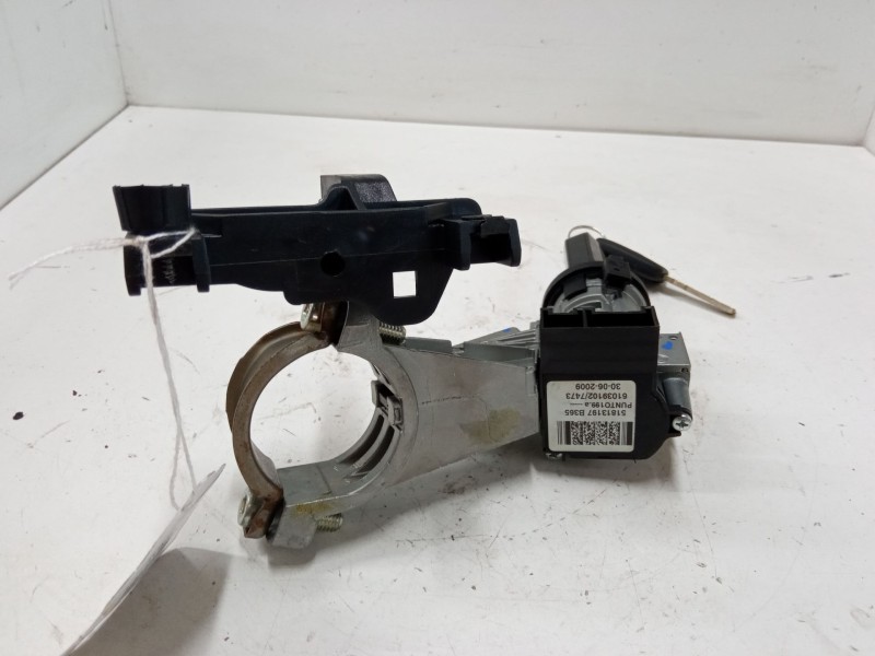 Recambio de clausor para fiat punto referencia OEM IAM   