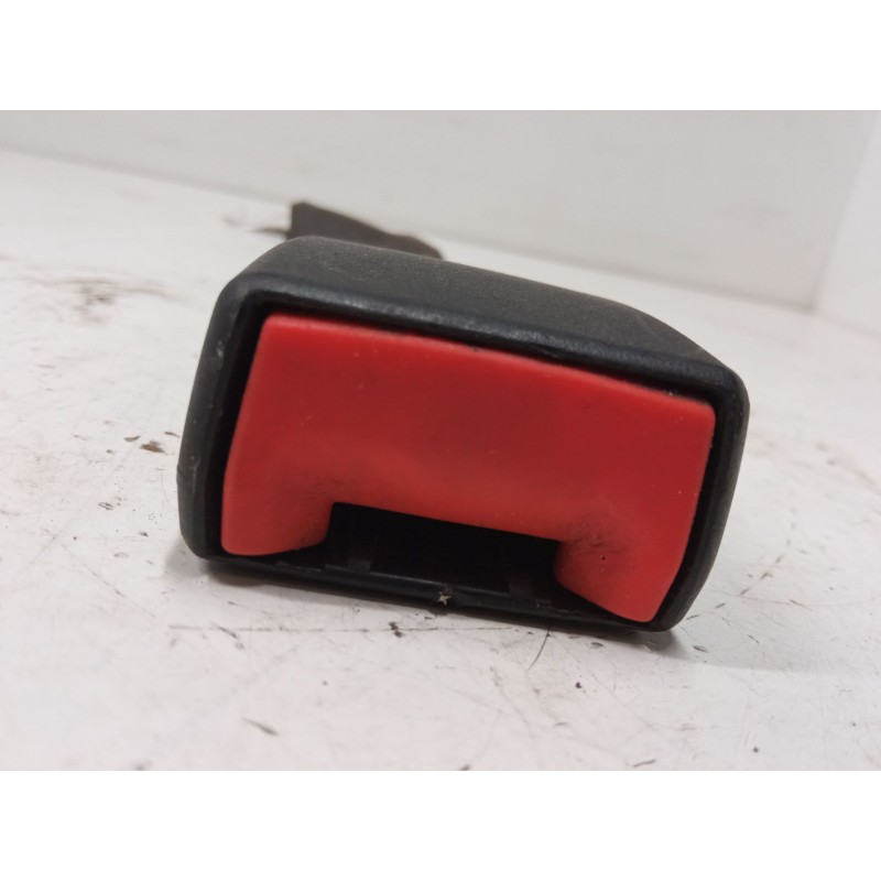 Recambio de anclaje cinturon trasero derecho para fiat doblo furgoneta/monovolumen (223_) 1.3 d multijet referencia OEM IAM   