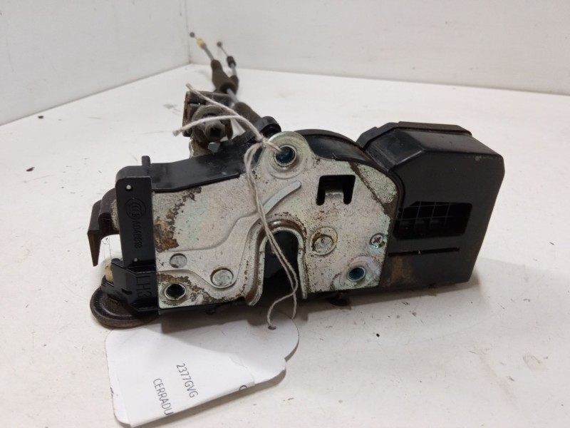 Recambio de cerradura puerta trasera izquierda para chevrolet captiva (c100, c140) 2.0 d 4wd referencia OEM IAM   