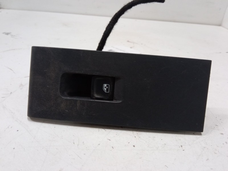 Recambio de mando elevalunas delantero derecho para skoda rapid spaceback (nh1) 1.0 tsi referencia OEM IAM   