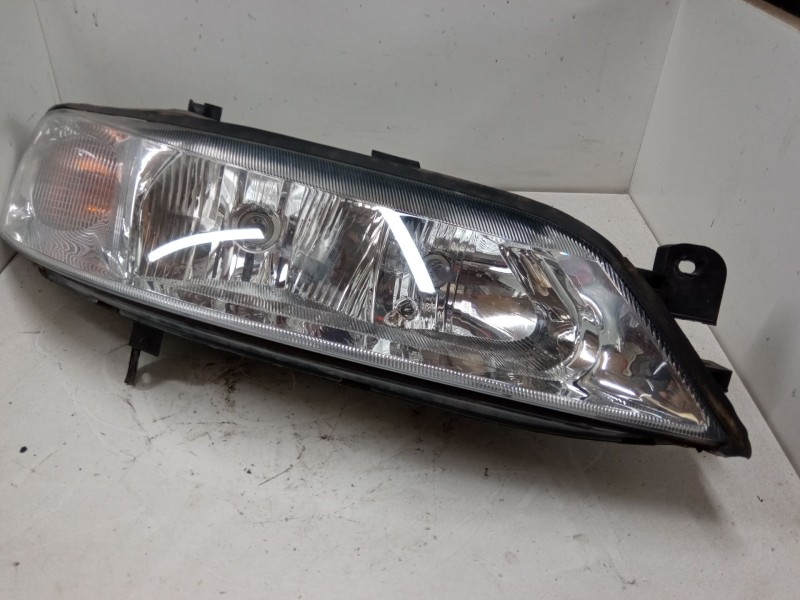 Recambio de faro derecho para opel vectra b (j96) 2.2 i 16v (f19) referencia OEM IAM M393409920  