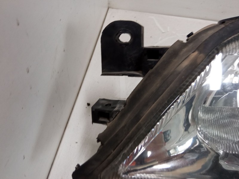 Recambio de faro izquierdo para opel vectra b (j96) 2.2 i 16v (f19) referencia OEM IAM   
