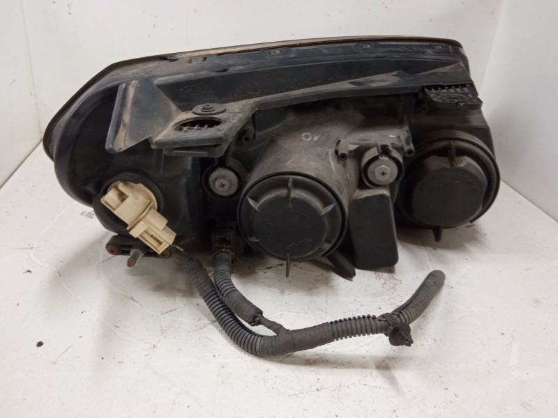Recambio de faro izquierdo para chevrolet captiva (c100, c140) 2.4 4wd referencia OEM IAM   