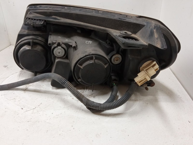 Recambio de faro derecho para chevrolet captiva (c100, c140) 2.4 4wd referencia OEM IAM   