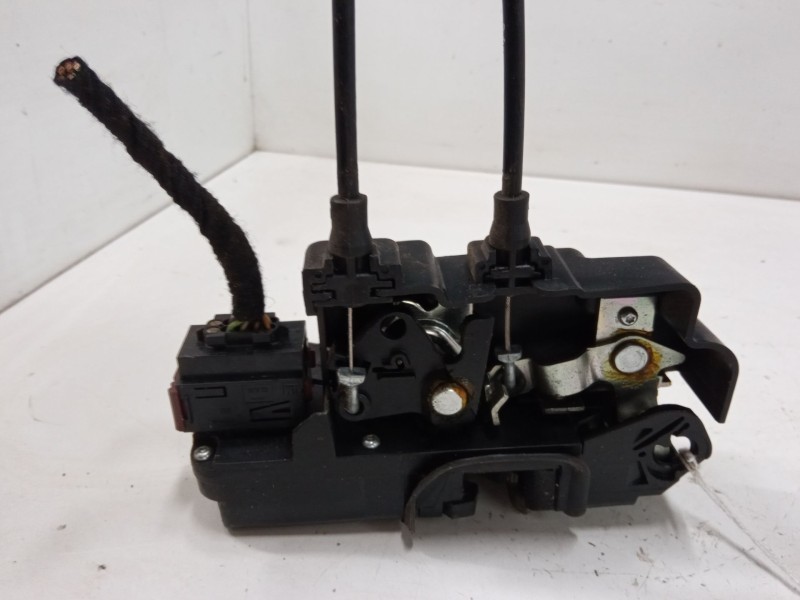 Recambio de cerradura puerta delantera izquierda para chevrolet captiva (c100, c140) 2.4 4wd referencia OEM IAM   