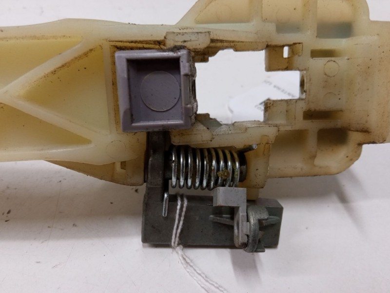 Recambio de maneta exterior puerta delantera izquierda para chevrolet captiva (c100, c140) 2.4 4wd referencia OEM IAM   