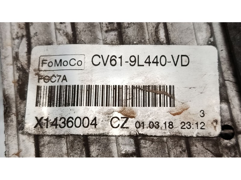 Recambio de intercooler para ford focus iii turnier 1.0 ecoboost referencia OEM IAM CV619L440VD  