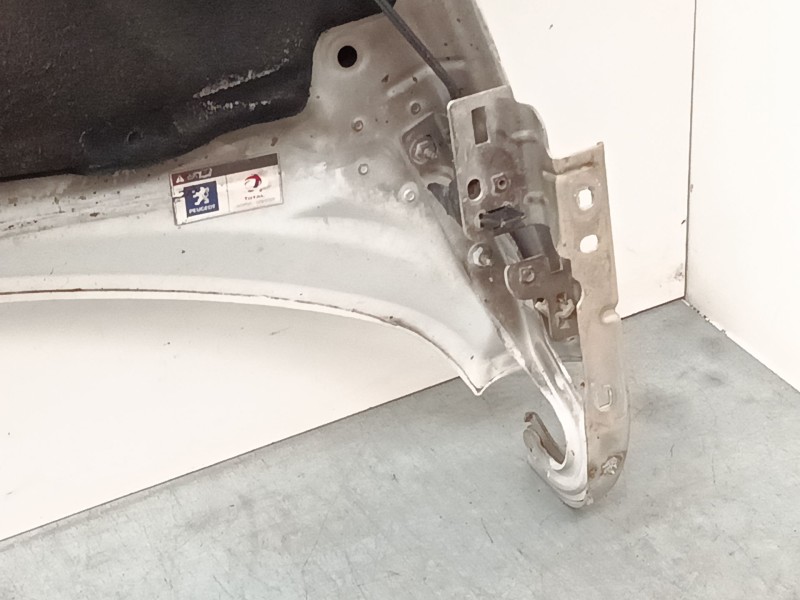 Recambio de capo para peugeot 3008 i monospace (0u_) 1.6 hdi referencia OEM IAM   