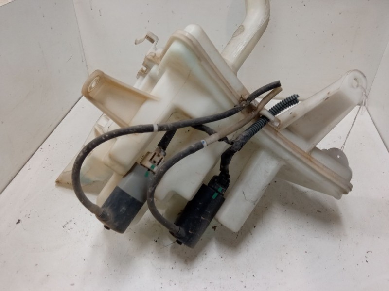Recambio de deposito limpiaparabrisas para toyota auris (_e15_) 1.4 d-4d (nde150_) referencia OEM IAM   
