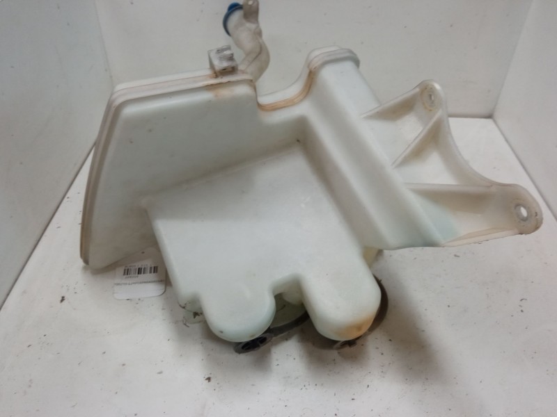 Recambio de deposito limpiaparabrisas para toyota auris (_e15_) 1.4 d-4d (nde150_) referencia OEM IAM   