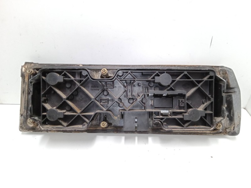 Recambio de piloto trasero izquierdo para volkswagen polo classic (86c, 80) 1.3 cat referencia OEM IAM   