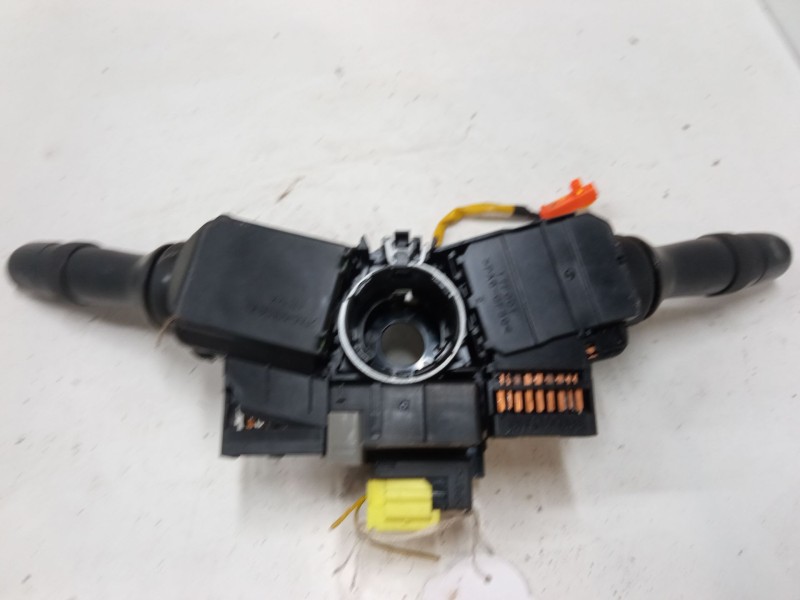 Recambio de mando luces para toyota auris (_e15_) 1.4 d-4d (nde150_) referencia OEM IAM 8924502040  