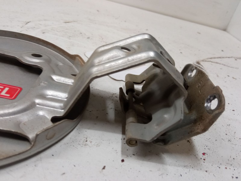 Recambio de tapa exterior combustible para toyota auris (_e15_) 1.4 d-4d (nde150_) referencia OEM IAM   