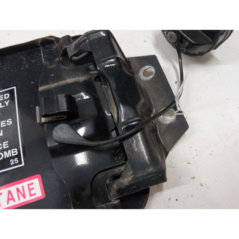 Recambio de tapa exterior combustible para mitsubishi outlander i (cu_w) 2.4 4wd (cu5w) referencia OEM IAM   