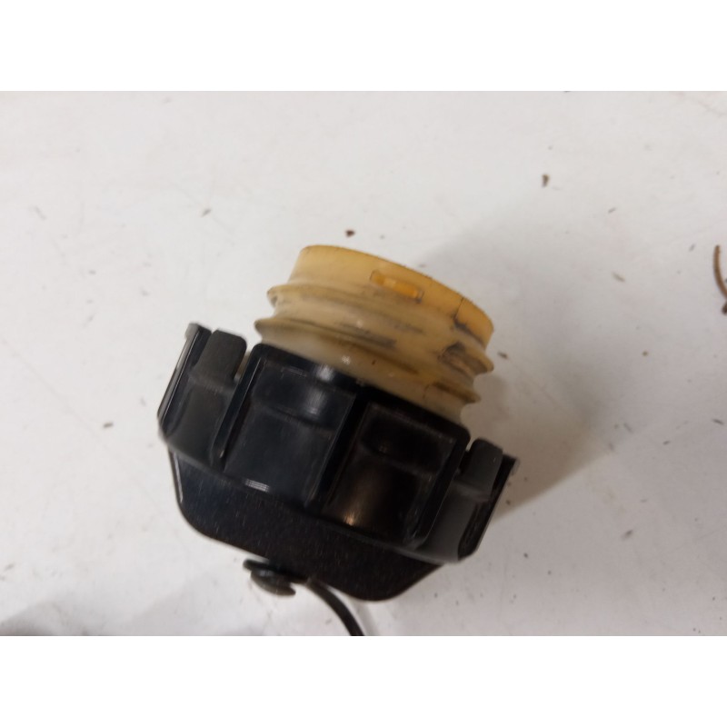 Recambio de tapa exterior combustible para mitsubishi outlander i (cu_w) 2.4 4wd (cu5w) referencia OEM IAM   