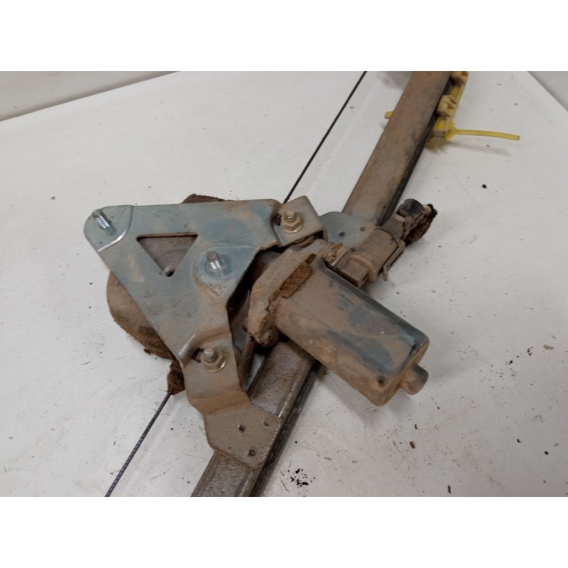 Recambio de elevalunas electrico delantero izquierdo para nissan primastar furgoneta (x83) 1.9 dci 100 referencia OEM IAM   