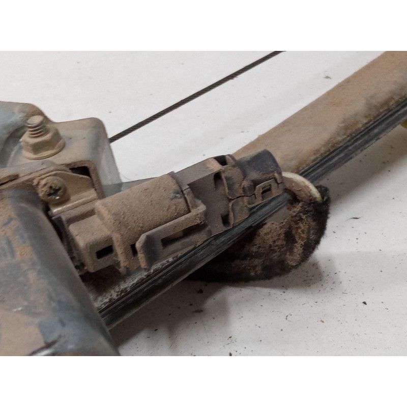 Recambio de elevalunas electrico delantero izquierdo para nissan primastar furgoneta (x83) 1.9 dci 100 referencia OEM IAM   