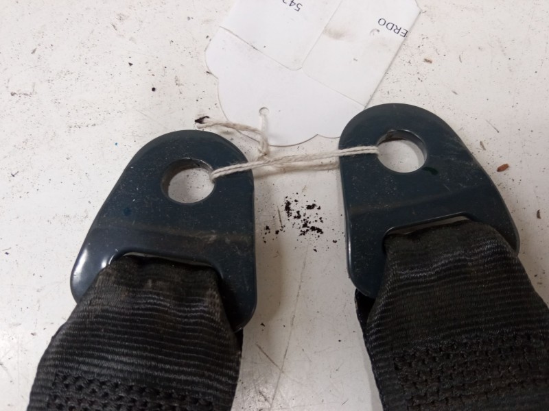 Recambio de anclaje cinturon trasero izquierdo para citroën c3 i (fc_, fn_) 1.4 i referencia OEM IAM   