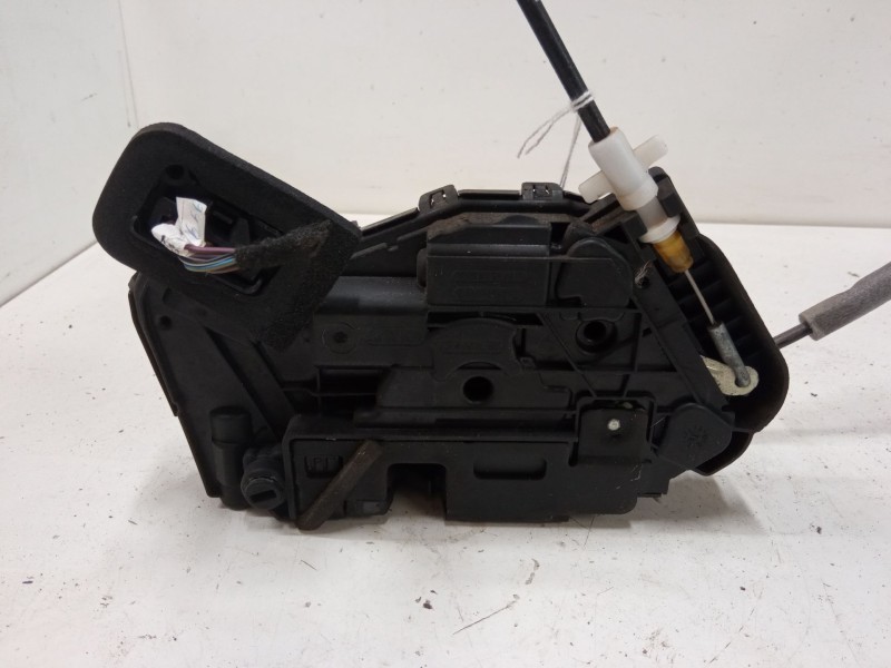 Recambio de cerradura puerta trasera izquierda para skoda rapid spaceback (nh1) 1.0 tsi referencia OEM IAM   