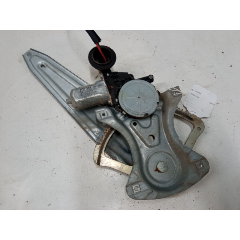 Recambio de elevalunas electrico trasero derecho para toyota auris (_e15_) 1.4 d-4d (nde150_) referencia OEM IAM 857200D120  