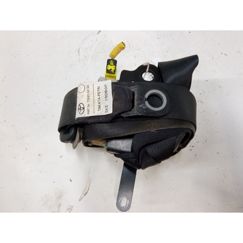 Recambio de cinturon seguridad delantero izquierdo para toyota auris (_e15_) 1.4 d-4d (nde150_) referencia OEM IAM 7322002120  