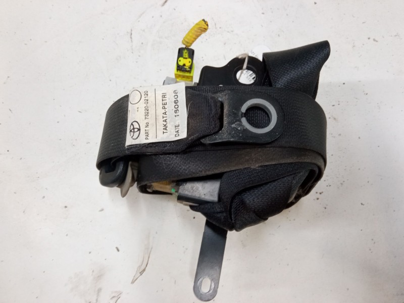 Recambio de cinturon seguridad delantero izquierdo para toyota auris (_e15_) 1.4 d-4d (nde150_) referencia OEM IAM 7322002120  