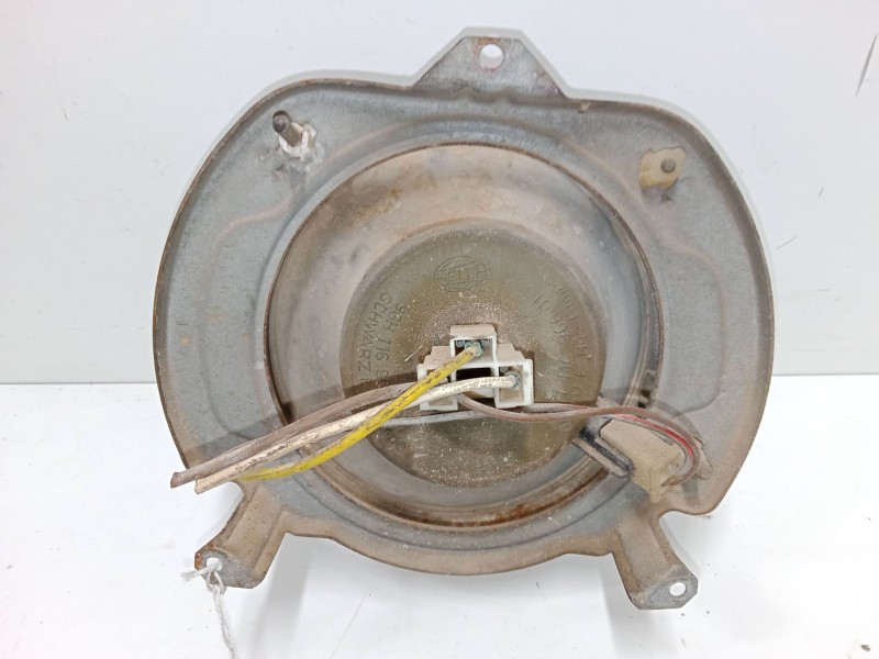 Recambio de faro derecho para volkswagen polo classic (86c, 80) 1.3 cat referencia OEM IAM   