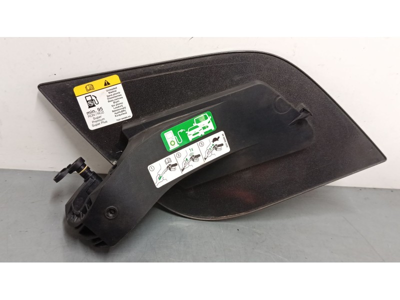 Recambio de tapa exterior combustible para ford focus iii turnier 1.0 ecoboost referencia OEM IAM AU519A095AB  