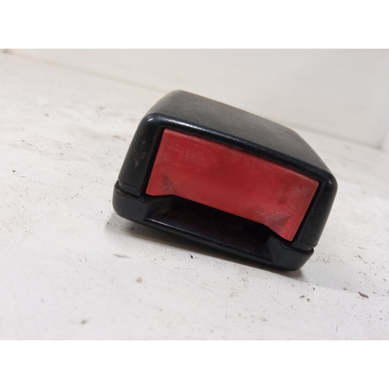 Recambio de anclaje cinturon trasero izquierdo para ford focus c-max (dm2) 1.6 tdci referencia OEM IAM   