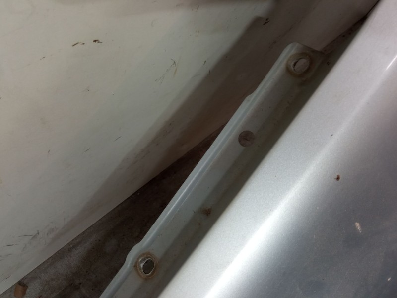 Recambio de aleta delantera izquierda para chevrolet captiva (c100, c140) 2.4 4wd referencia OEM IAM   