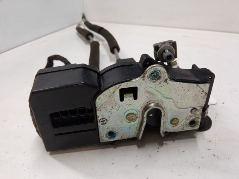 Recambio de cerradura puerta trasera derecha para chevrolet captiva (c100, c140) 2.4 4wd referencia OEM IAM   
