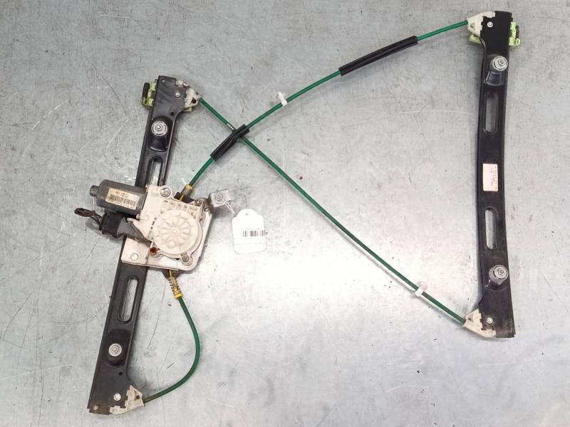 ELEVALUNAS ELECTRICO DELANTERO DERECHO 6931670 