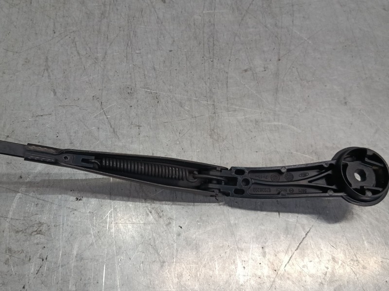 Recambio de brazo limpia delantero izquierdo para ford focus iii turnier 1.0 ecoboost referencia OEM IAM   