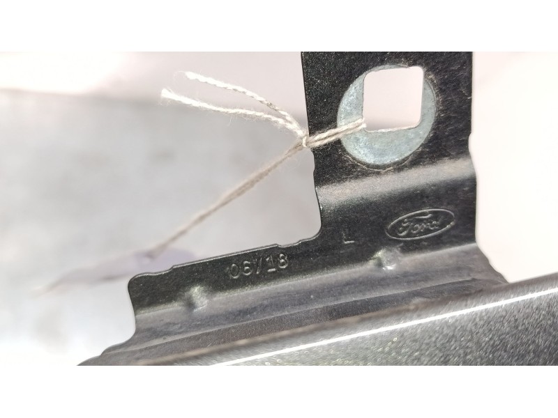 Recambio de aleta delantera izquierda para ford focus iii turnier 1.0 ecoboost referencia OEM IAM 2171302 PBM51A16008AG 