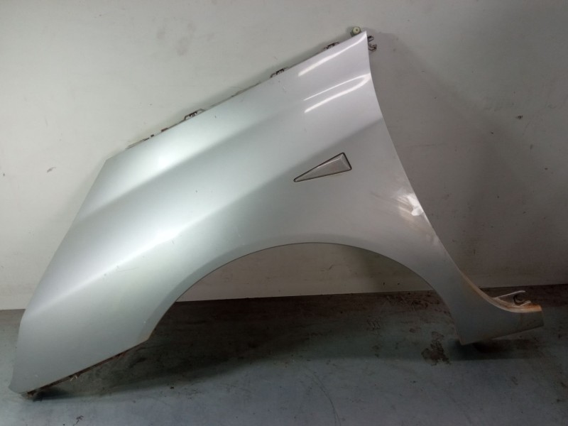 Recambio de aleta delantera izquierda para renault espace iv (jk0/1_) 2.2 dci (jk0h) referencia OEM IAM   