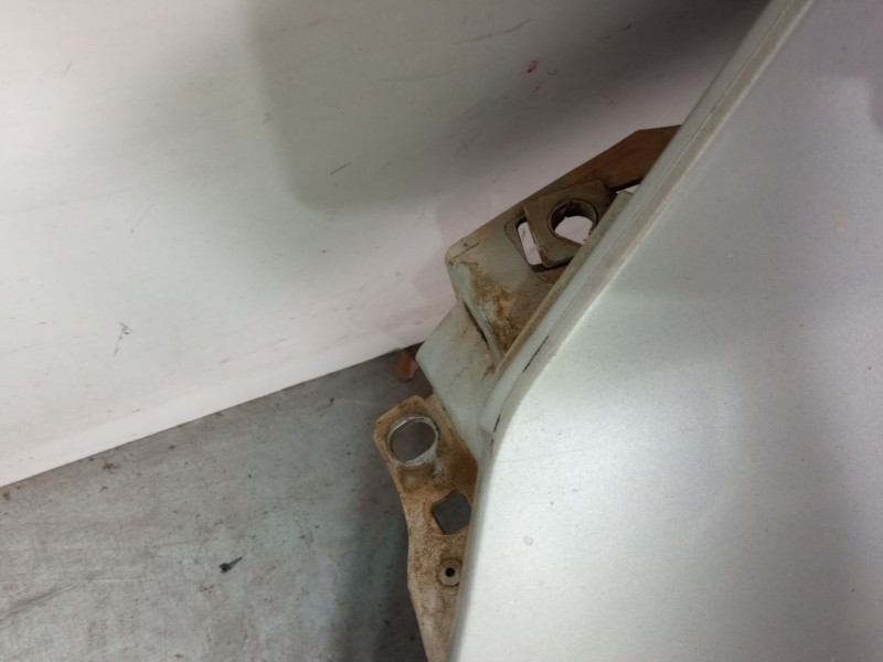 Recambio de aleta delantera izquierda para renault espace iv (jk0/1_) 2.2 dci (jk0h) referencia OEM IAM   