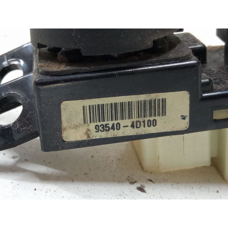 Recambio de mando retrovisor para kia carnival / grand carnival iii (vq) 2.9 crdi referencia OEM IAM 935404D100  