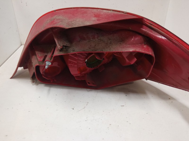 Recambio de piloto trasero izquierdo para peugeot 307 (3a/c) 1.6 hdi referencia OEM IAM   