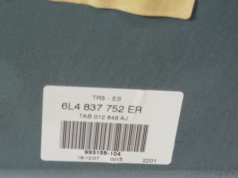 Recambio de elevalunas electrico delantero derecho para seat ibiza iii (6l1) 1.4 tdi referencia OEM IAM 6L2959801 6L4837752 