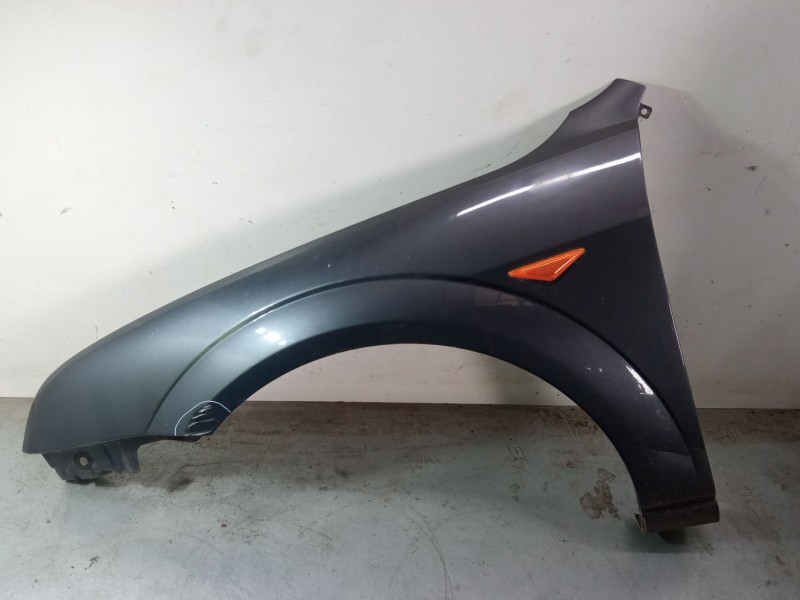 Recambio de aleta delantera izquierda para ford mondeo iii (b5y) 2.0 16v referencia OEM IAM   