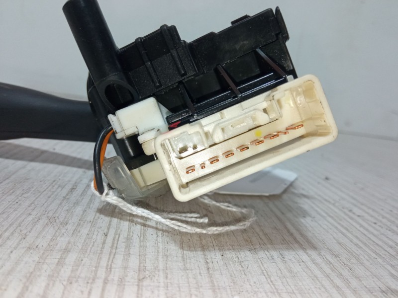 Recambio de mando de intermitencia para suzuki swift iii (mz, ez) 1.3 ddis (rs 413d) referencia OEM IAM 173744  