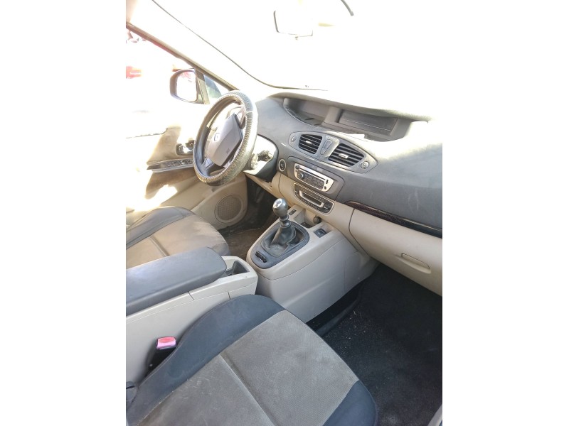 renault grand scénic iii (jz0/1_) del año 2012