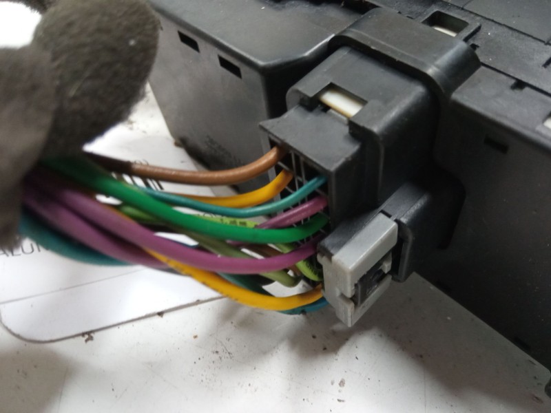 Recambio de mando elevalunas delantero izquierdo para chevrolet captiva (c100, c140) 2.4 4wd referencia OEM IAM   