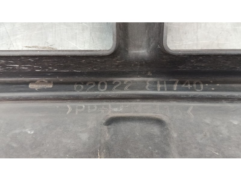 Recambio de paragolpes delantero para nissan x-trail i (t30) 2.2 dci 4x4 referencia OEM IAM 620228H740  