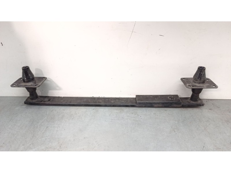 Recambio de refuerzo paragolpes delantero para peugeot 3008 i monospace (0u_) 2.0 hdi 150 / bluehdi 150 referencia OEM IAM 96827