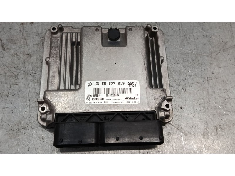 Recambio de centralita motor uce para opel insignia a (g09) 2.0 cdti (68) referencia OEM IAM 55577619 0281017453 1039546054