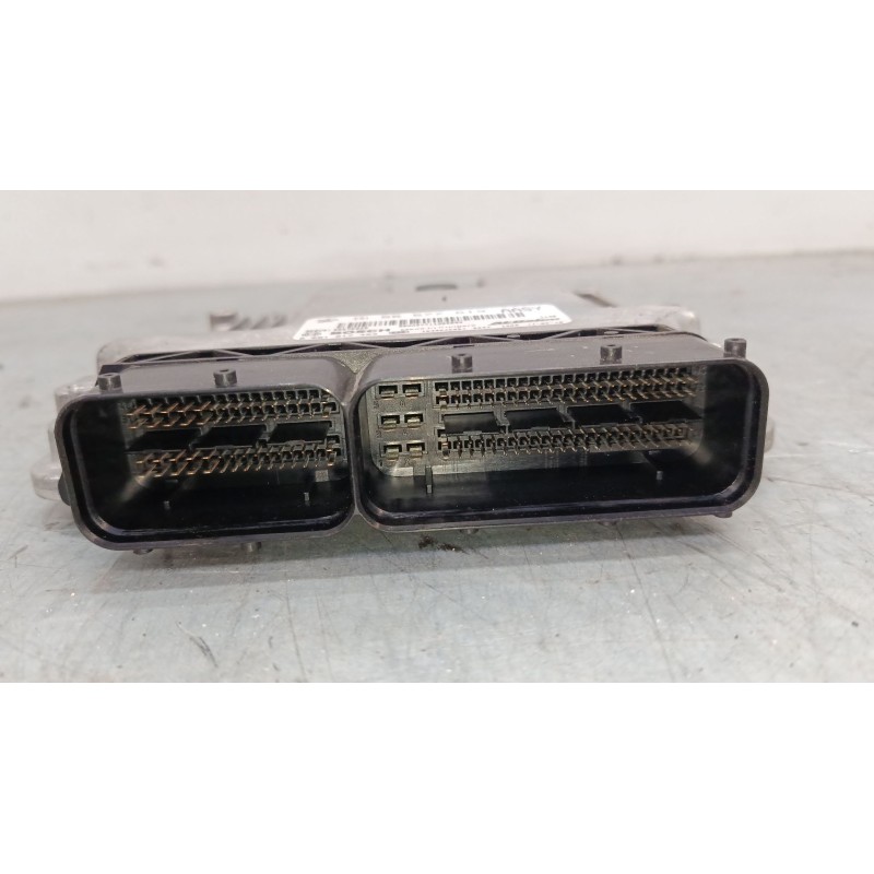 Recambio de centralita motor uce para opel insignia a (g09) 2.0 cdti (68) referencia OEM IAM 55577619 0281017453 1039546054