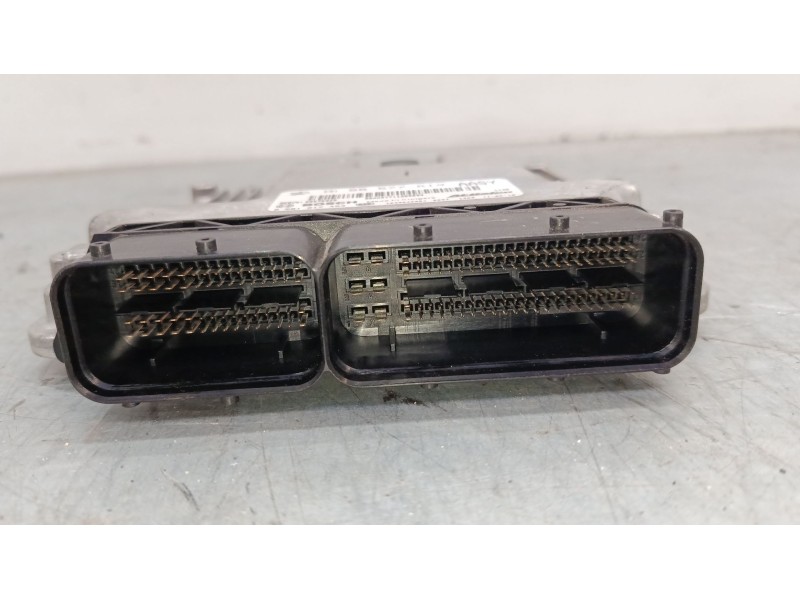 Recambio de centralita motor uce para opel insignia a (g09) 2.0 cdti (68) referencia OEM IAM 55577619 0281017453 1039546054