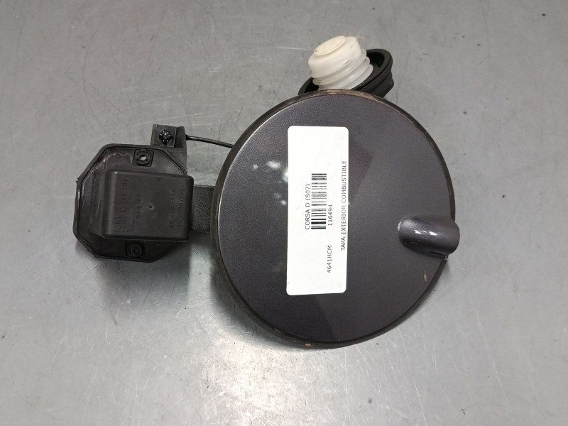 Recambio de tapa exterior combustible para opel corsa d (s07) 1.2 (l08, l68) referencia OEM IAM   